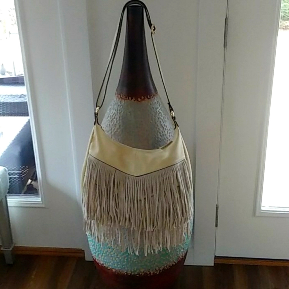 NWT BOHO SUEDE FRINGED PURSE. BONE COLORED